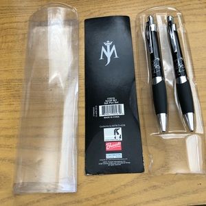 Michael Jackson sets of two pens